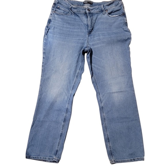 Simply Vera By Vera Wang Denim - SIMPLY VERA Mid Rise Slim Straight Womens Sz 16 Jeans 34x27